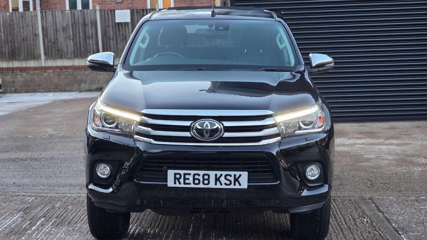 Used Toyota Hilux 2018 for sale - 77113107: Photo 3