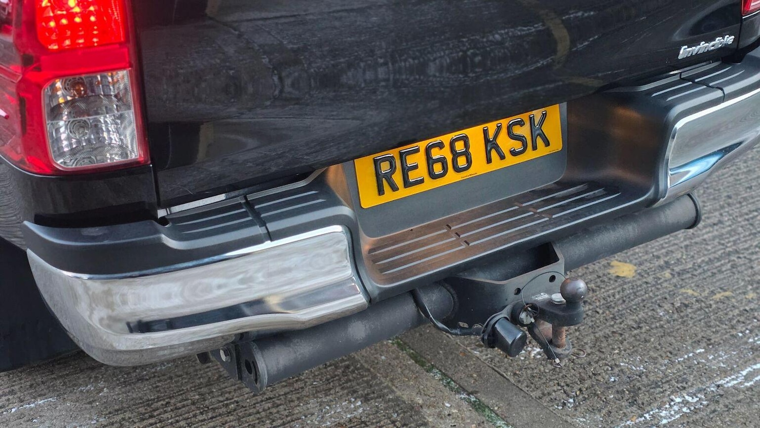 Used Toyota Hilux 2018 for sale - 77113107: Photo 41