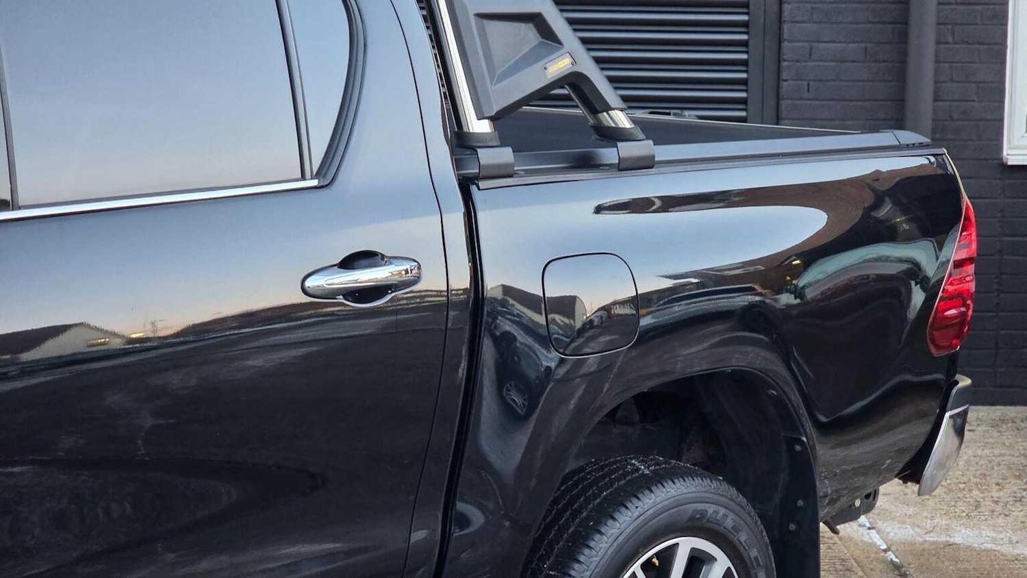 Used Toyota Hilux 2018 for sale - 77113107: Photo 56