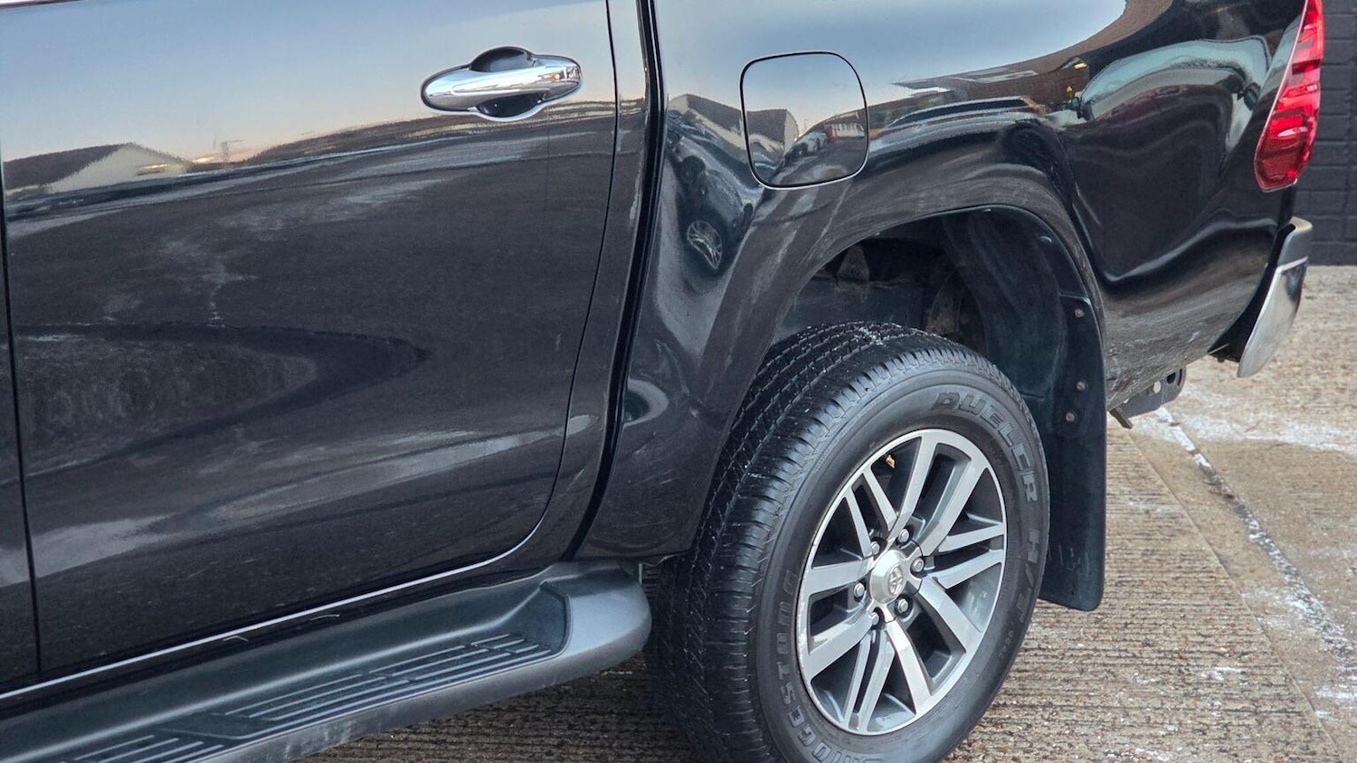 Used Toyota Hilux 2018 for sale - 77113107: Photo 57