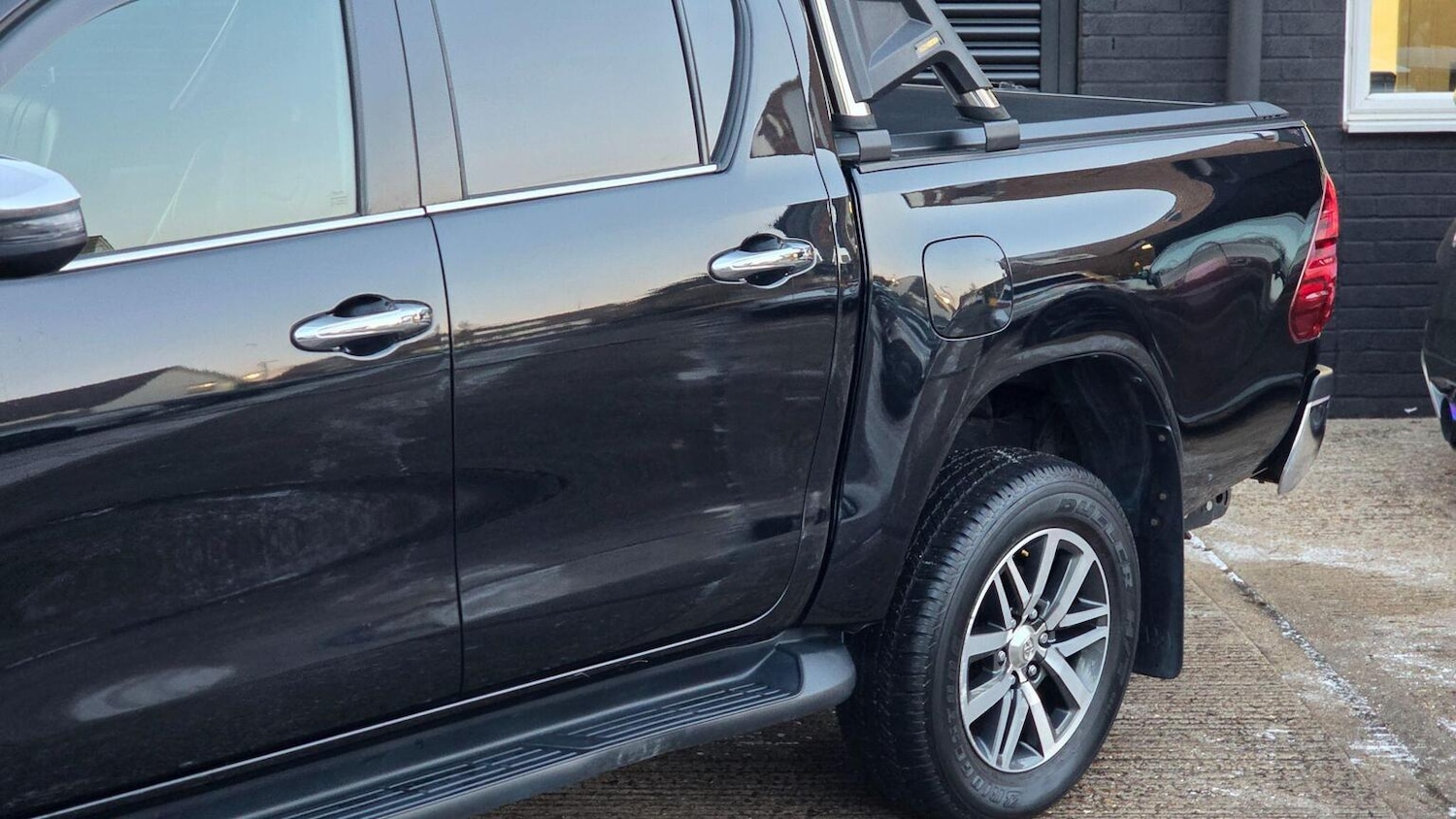 Used Toyota Hilux 2018 for sale - 77113107: Photo 65