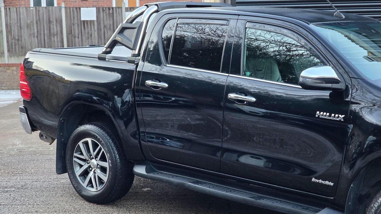 Used Toyota Hilux 2018 for sale - 77113107: Photo 83