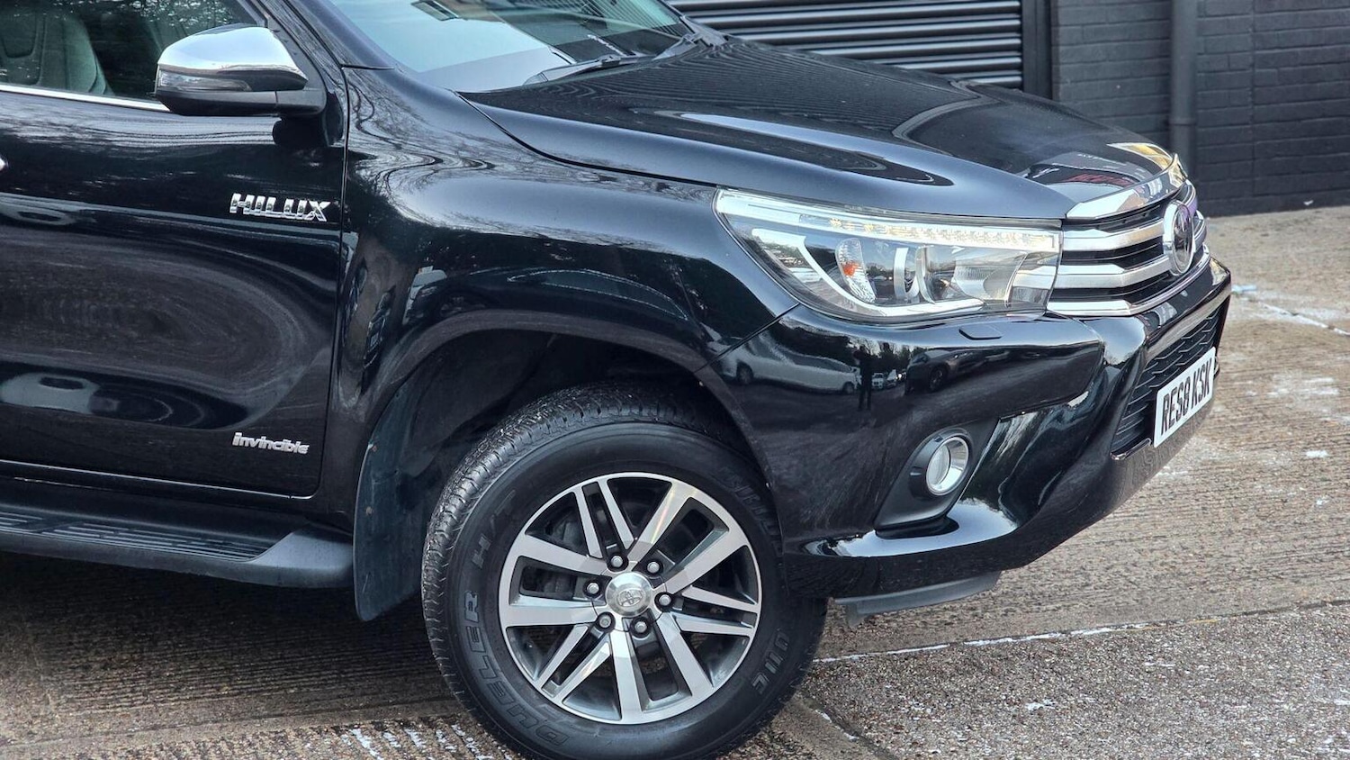 Used Toyota Hilux 2018 for sale - 77113107: Photo 85