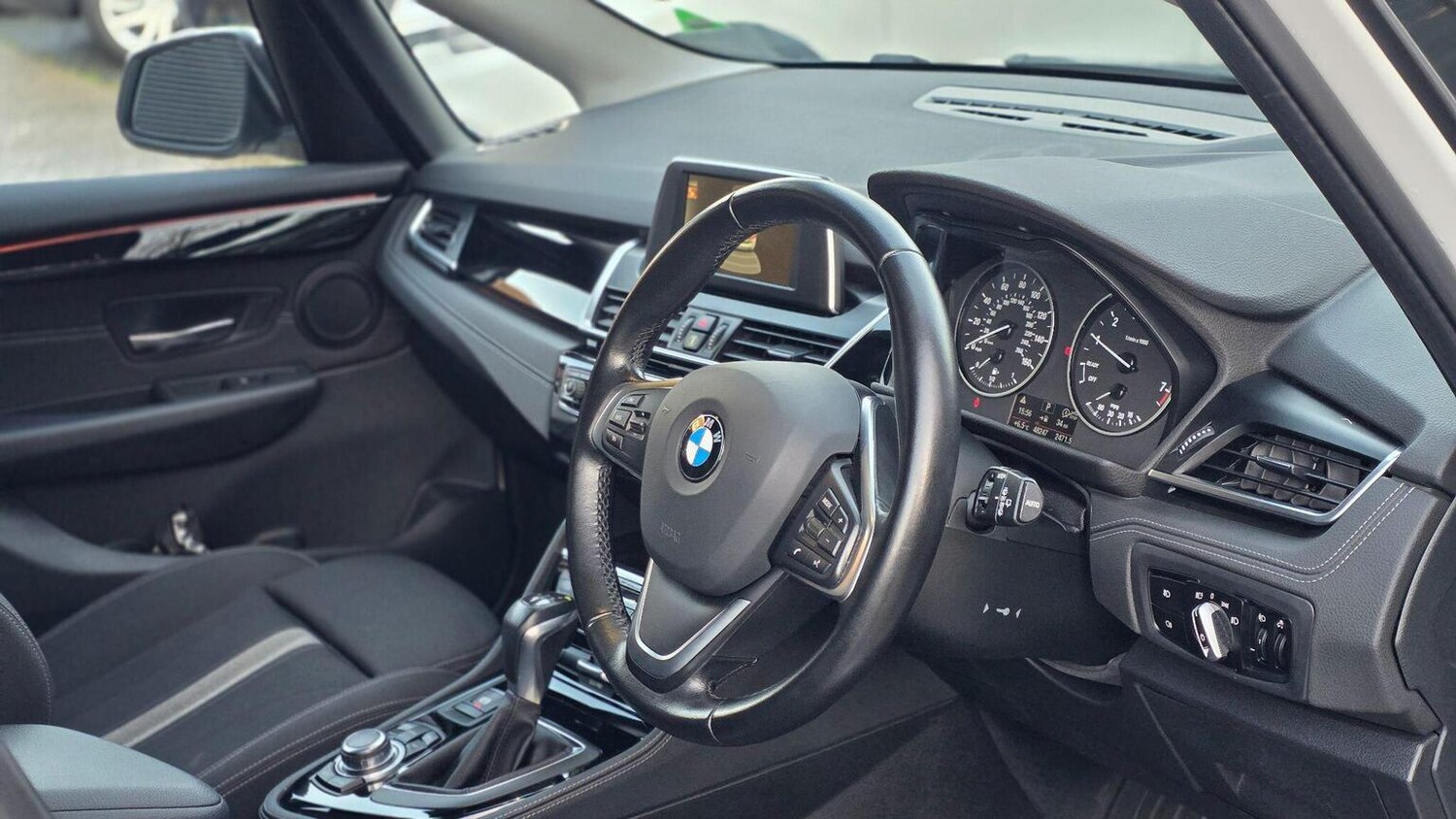 Used BMW 2 Series 2015 for sale - 77501503: Photo 28