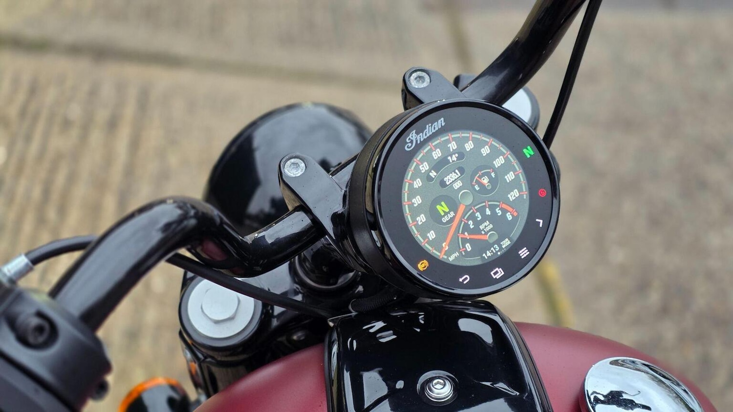 Indian CHIEF BOBBER DARK HORSE