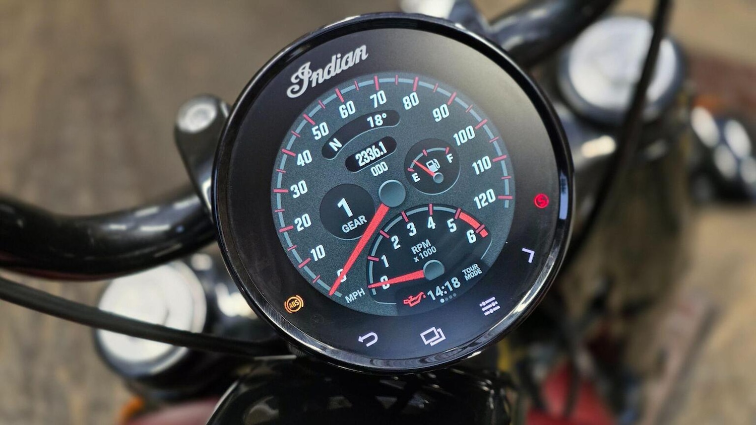 Indian CHIEF BOBBER DARK HORSE