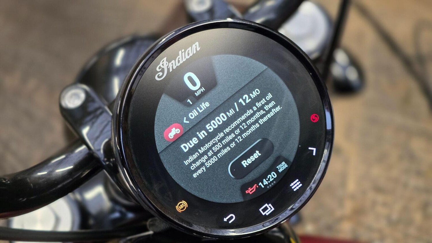 Indian CHIEF BOBBER DARK HORSE