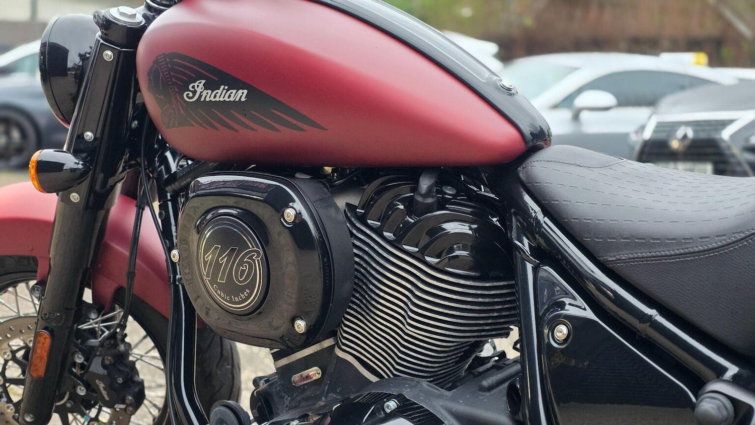 Indian CHIEF BOBBER DARK HORSE