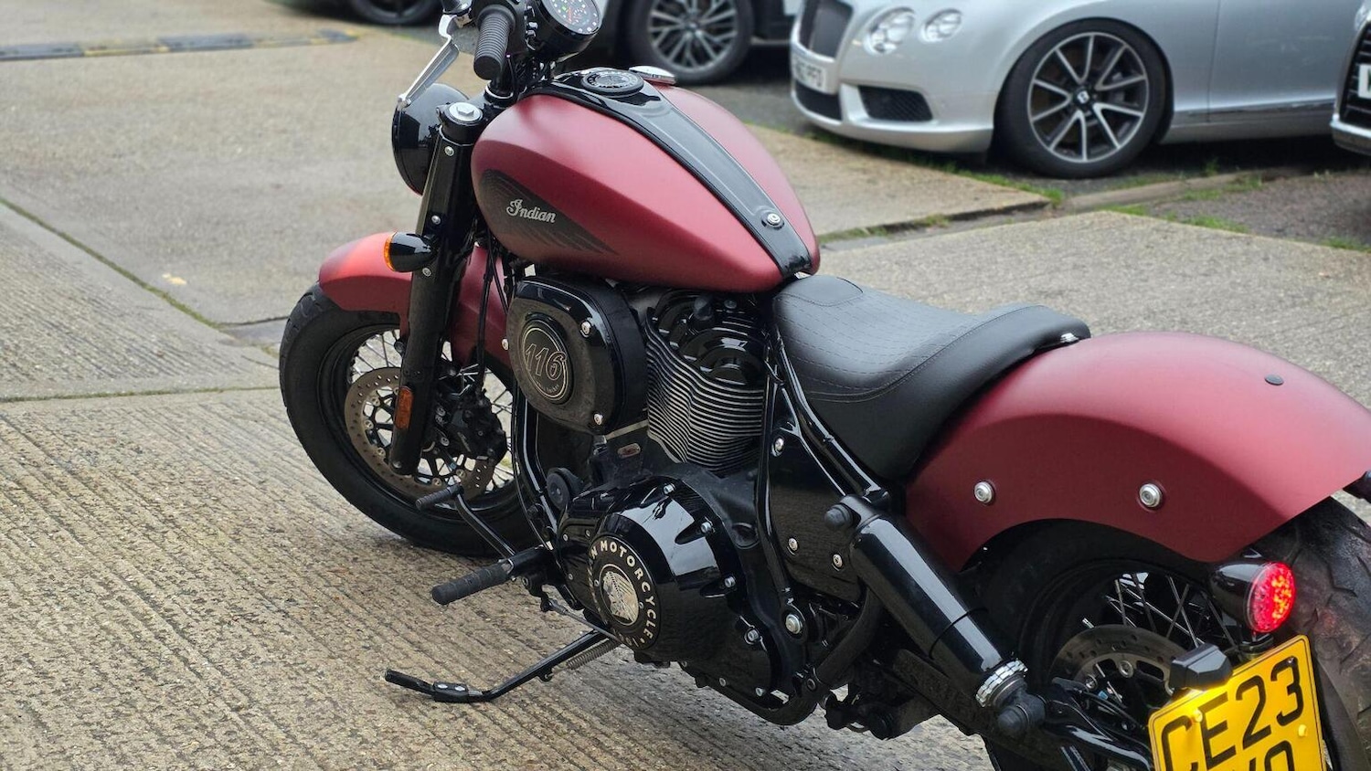 Indian CHIEF BOBBER DARK HORSE