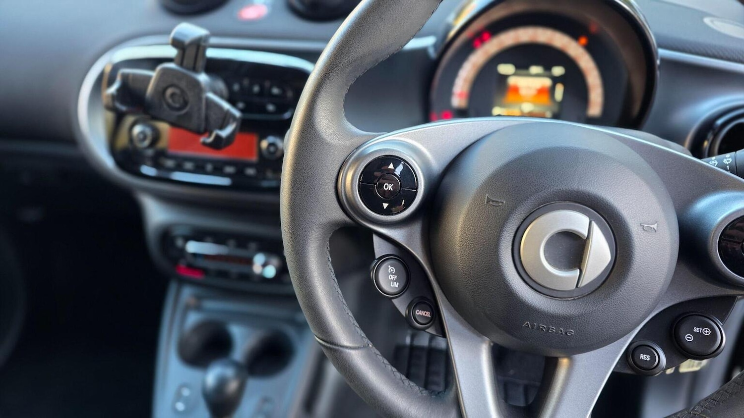 Used smart fortwo 2016 for sale - 76461559: Photo 20