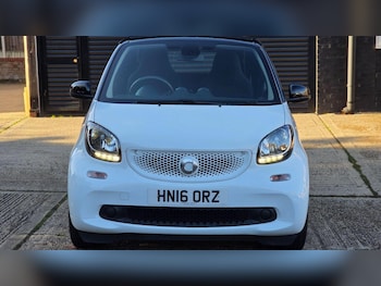 Used smart fortwo 2016 for sale - 76461559: Photo
