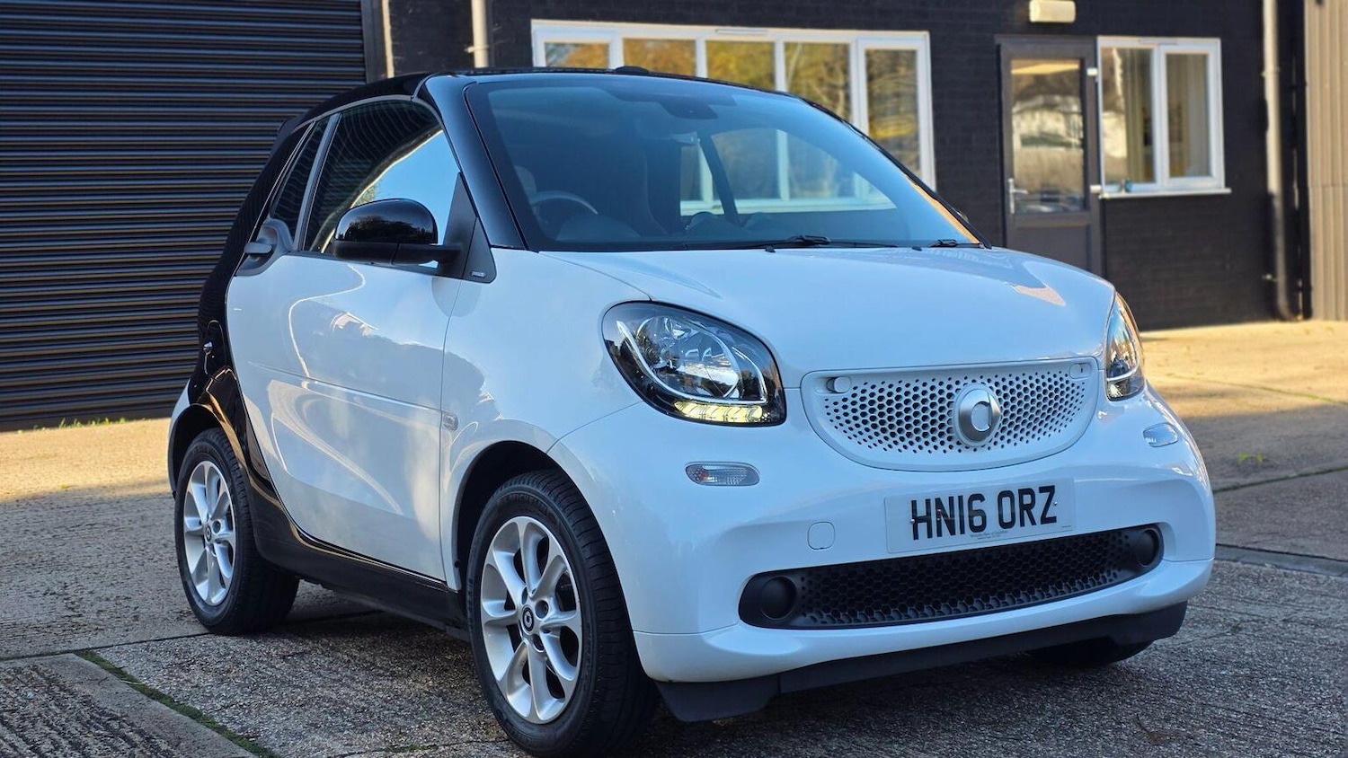 Used smart fortwo 2016 for sale - 76461559: Photo 4