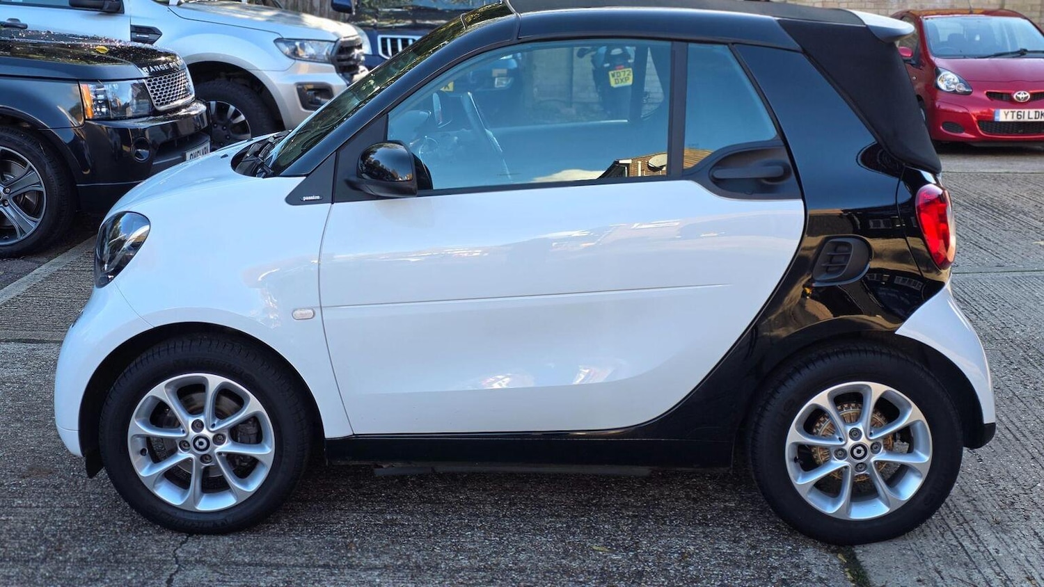 Used smart fortwo 2016 for sale - 76461559: Photo 8