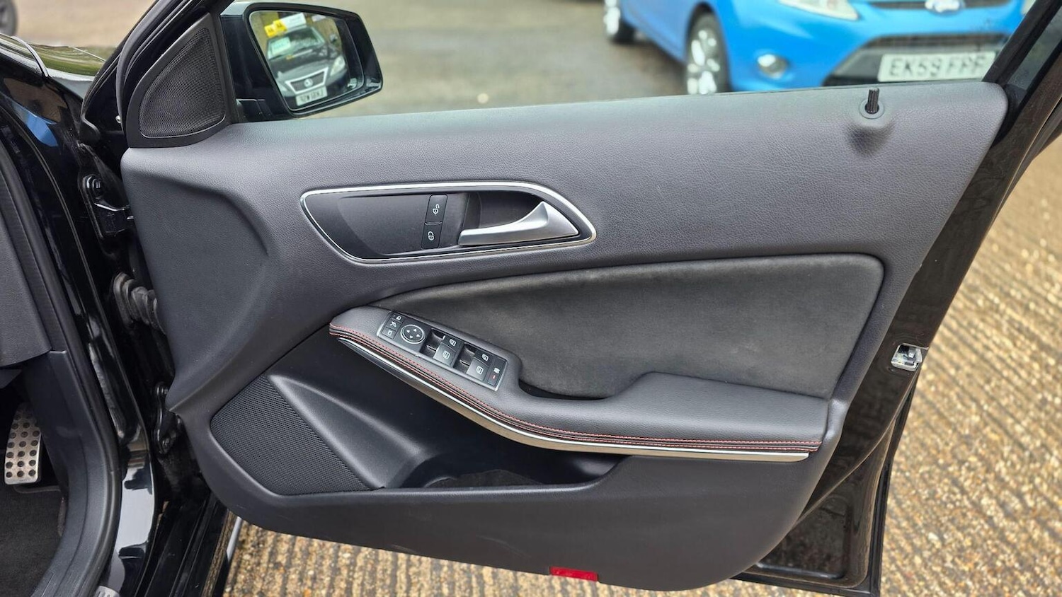 Used Mercedes-Benz A-Class 2016 for sale - 77915712: Photo 34