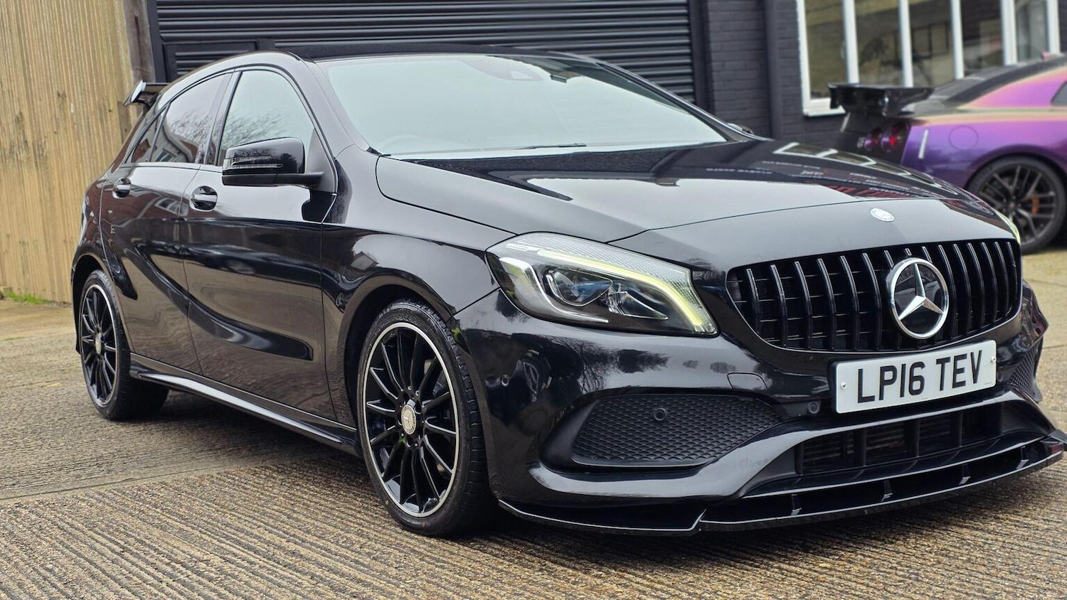 Used Mercedes-Benz A-Class 2016 for sale - 77915712: Photo 4