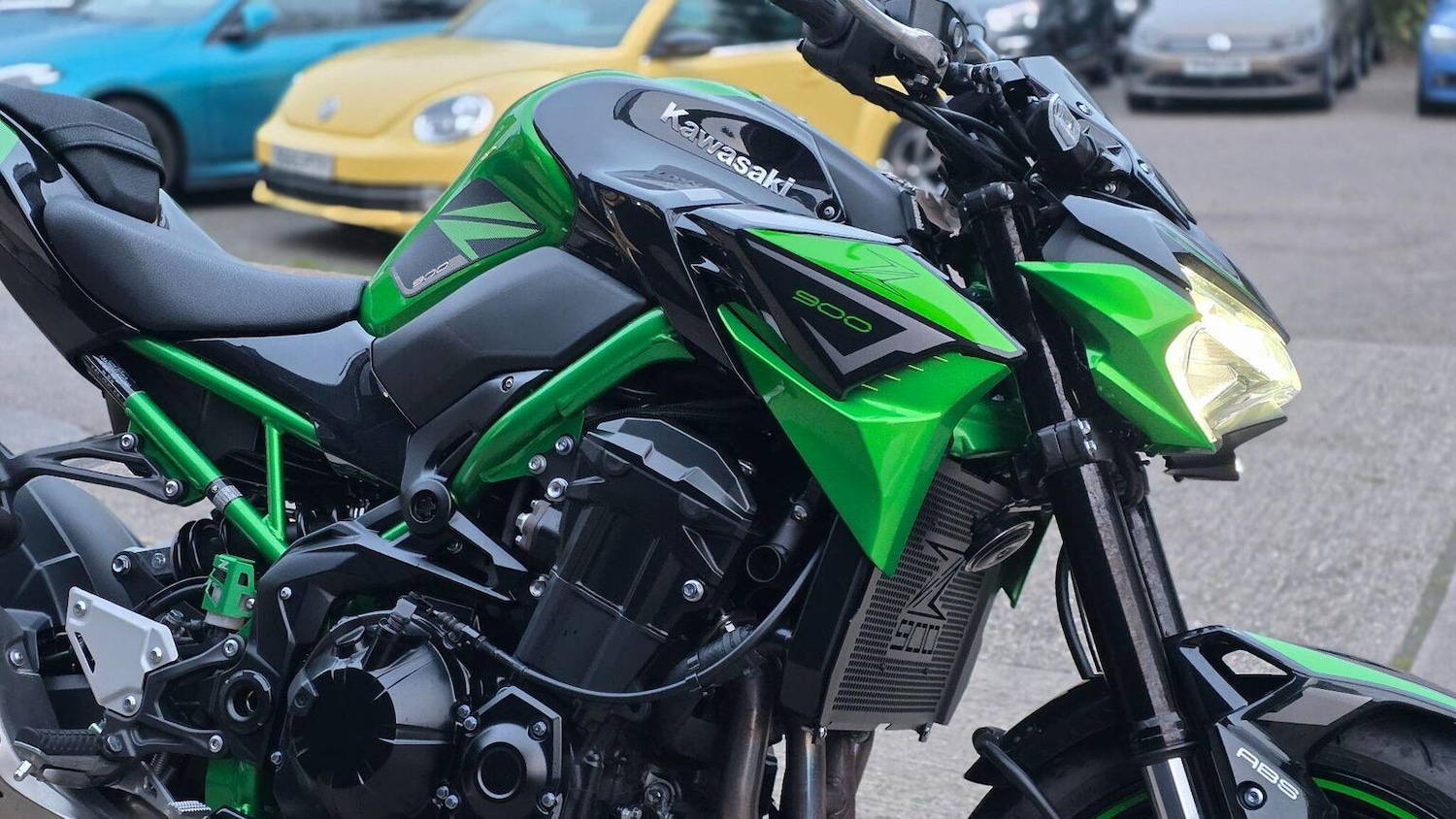 Kawasaki Z900