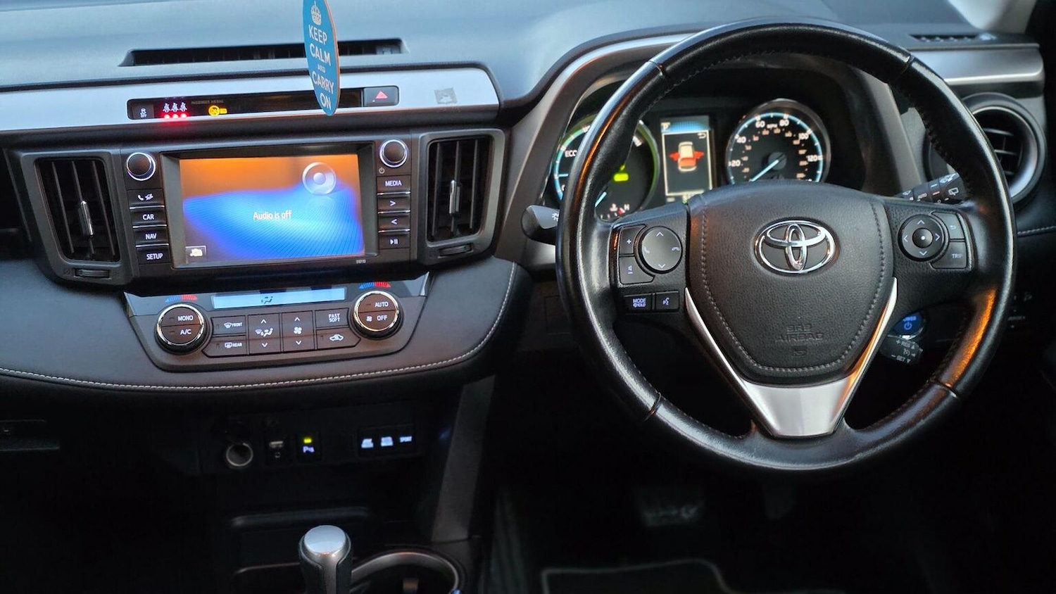 Used Toyota RAV4 2016 for sale - 76858909: Photo 15