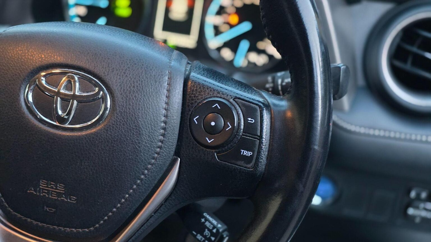 Used Toyota RAV4 2016 for sale - 76858909: Photo 27