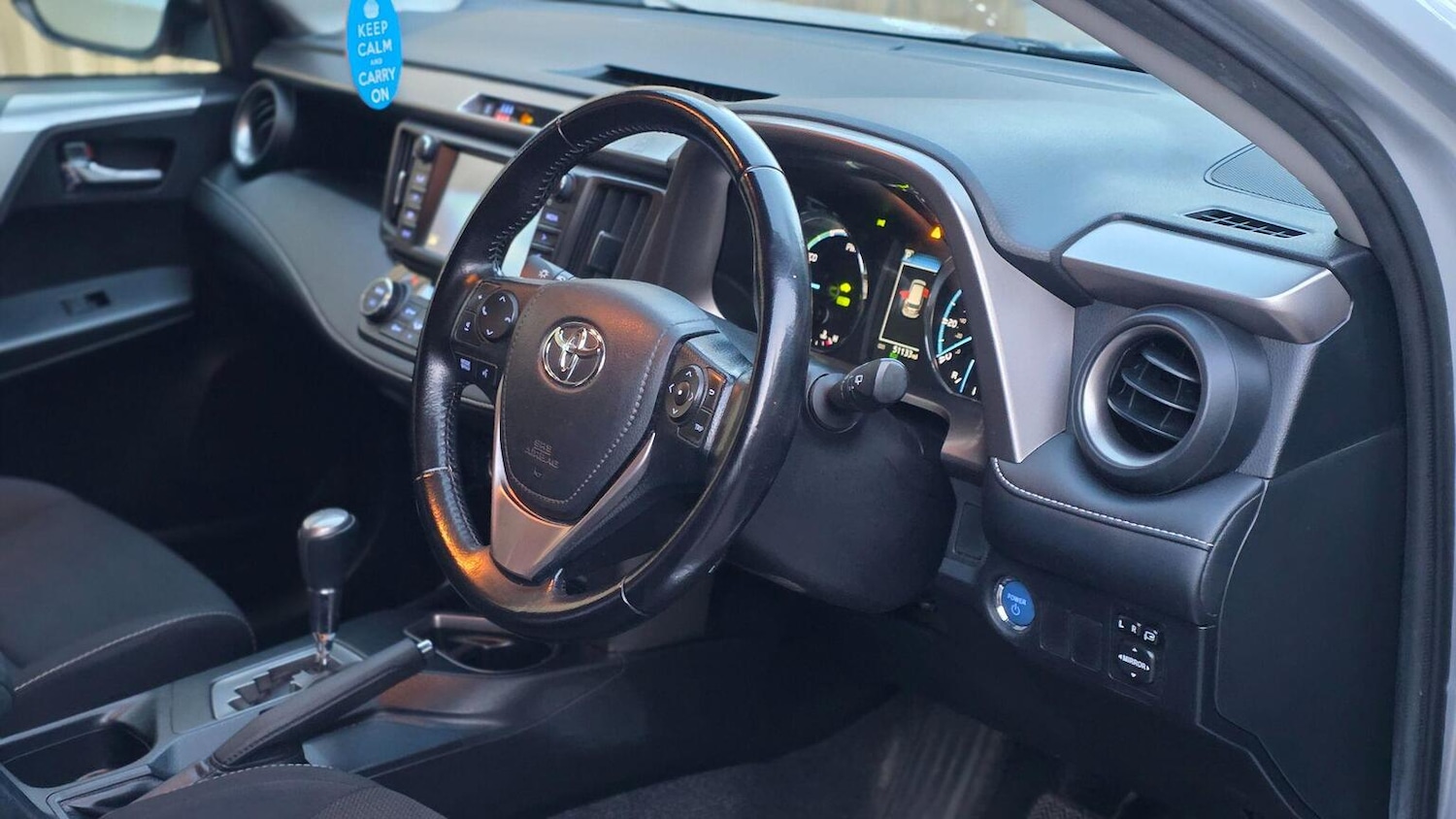 Used Toyota RAV4 2016 for sale - 76858909: Photo 29