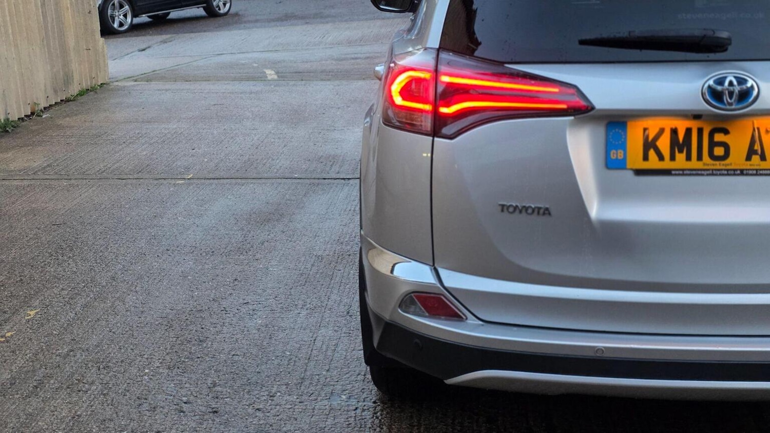 Used Toyota RAV4 2016 for sale - 76858909: Photo 47