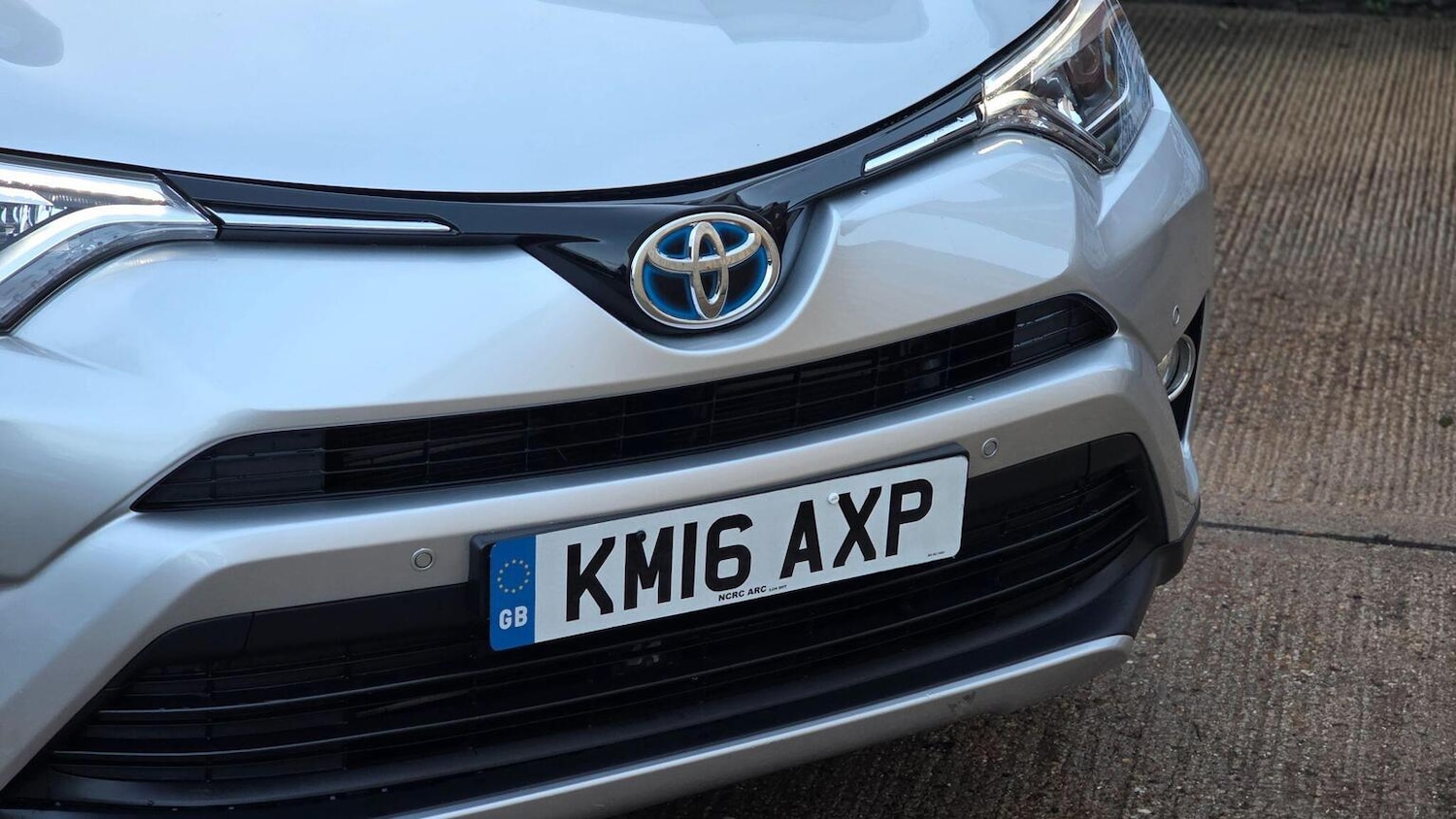 Used Toyota RAV4 2016 for sale - 76858909: Photo 72