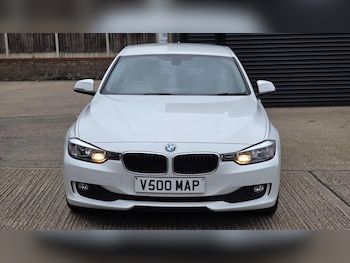 Used BMW 3 Series 2015 for sale - 77595401: Photo