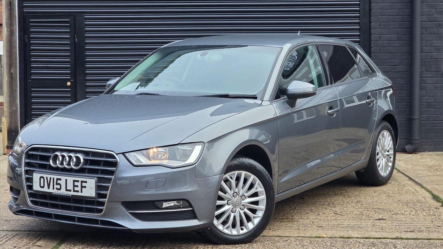 Used Audi A3 2015 for sale - 76517805: Photo 2