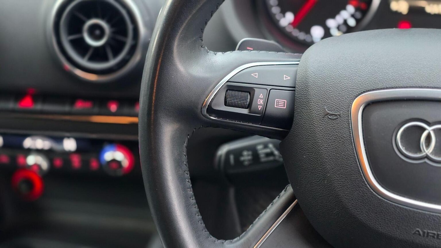 Used Audi A3 2015 for sale - 76517805: Photo 29