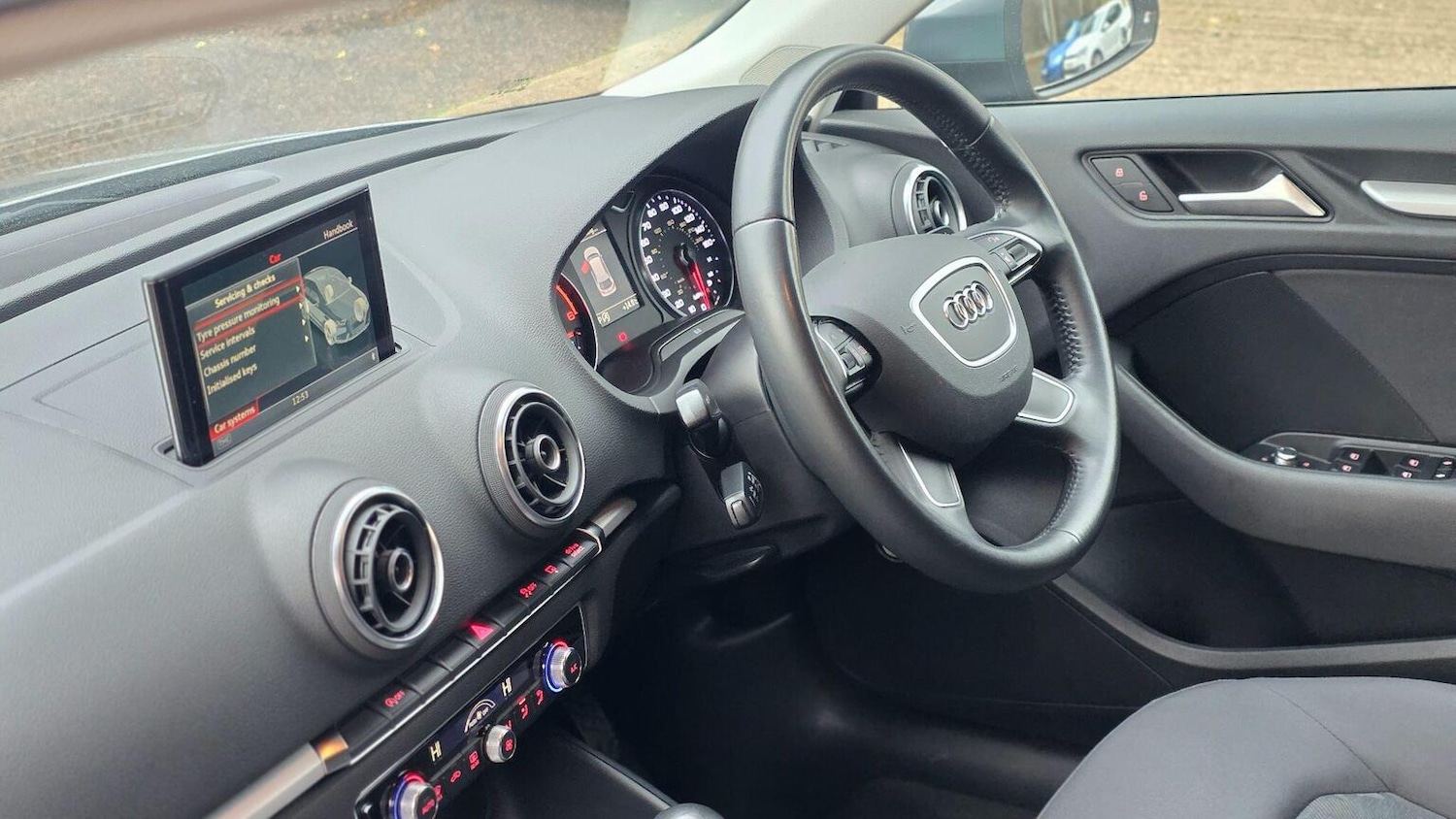 Used Audi A3 2015 for sale - 76517805: Photo 44