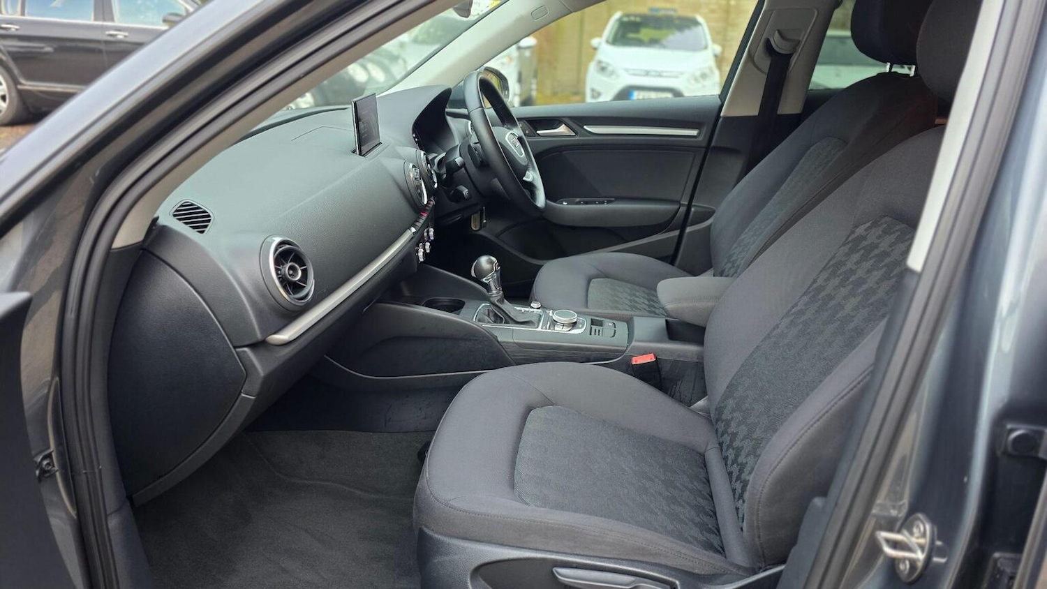 Used Audi A3 2015 for sale - 76517805: Photo 45