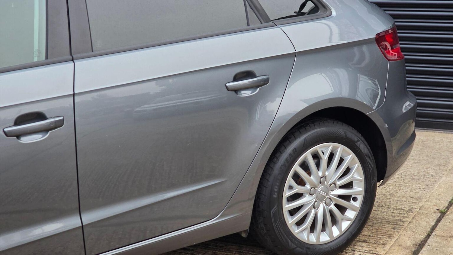 Used Audi A3 2015 for sale - 76517805: Photo 58