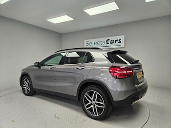 Used Mercedes-Benz 180 2019 for sale - 75973772: Photo