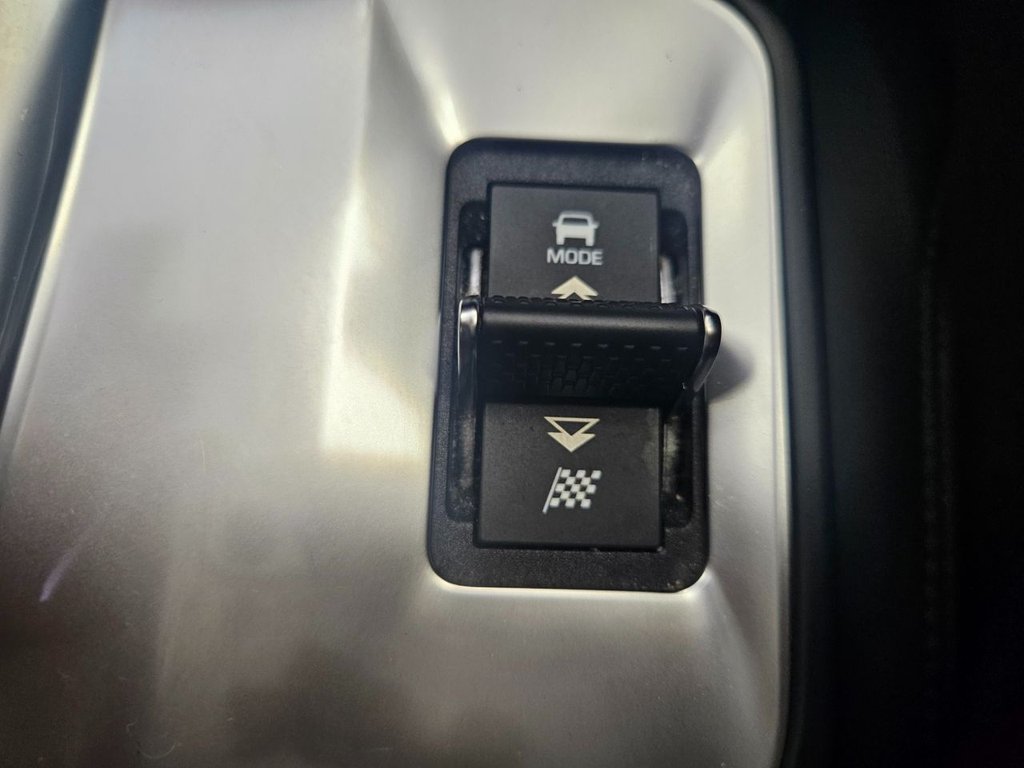 Vehicle 33