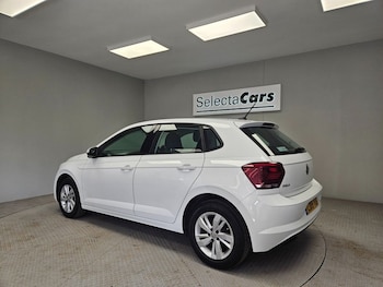 Used Volkswagen Polo 2019 for sale - 75348145: Photo