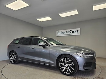 Used Volvo V60 2020 for sale - 75348162: Photo