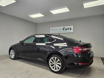 Used Skoda Superb 2017 for sale - 75410990: Photo