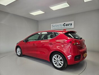 Used Kia Ceed 2018 for sale - 75642763: Photo