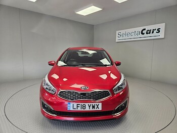 Used Kia Ceed 2018 for sale - 75642763: Photo