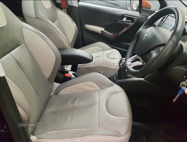 Used Peugeot 208 2014 for sale - 77030064: Photo 6