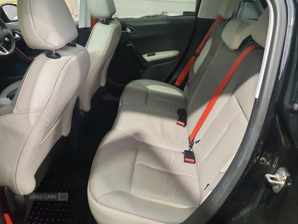 Used Peugeot 208 2014 for sale - 77030064: Photo 8