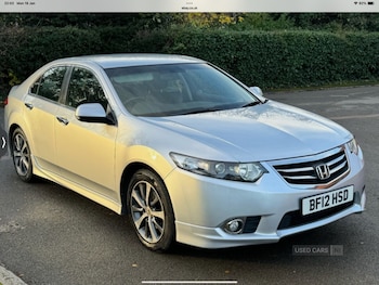 2012 - 2.2 i-DTEC ES GT 4dr