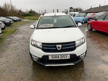 Used Dacia Sandero Stepway 2014 for sale - 77030173: Photo