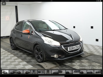 Used Peugeot 208 2014 for sale - 76500323: Photo