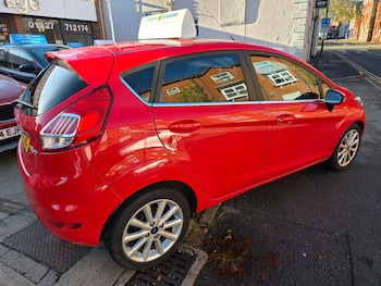 Used Ford Fiesta 2016 for sale - 76644783: Photo