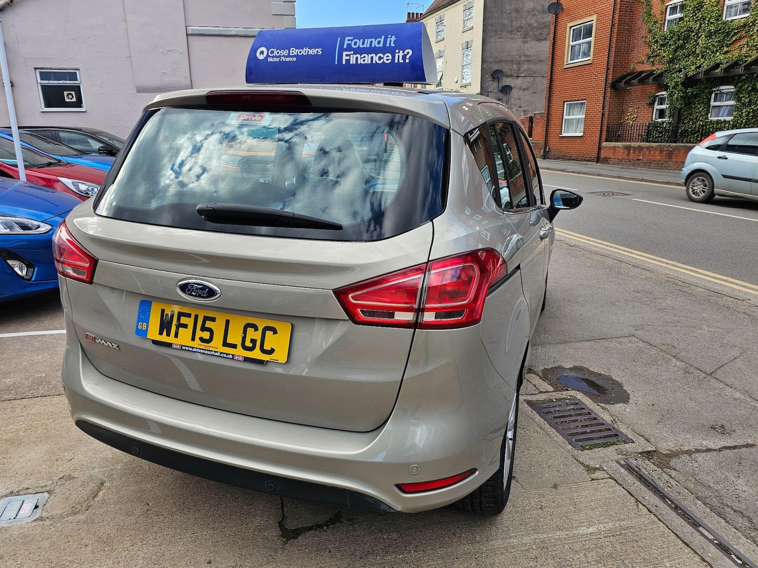 Vehicle 5