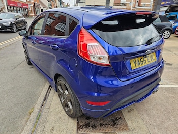 Used Ford Fiesta 2017 for sale - 75608866: Photo
