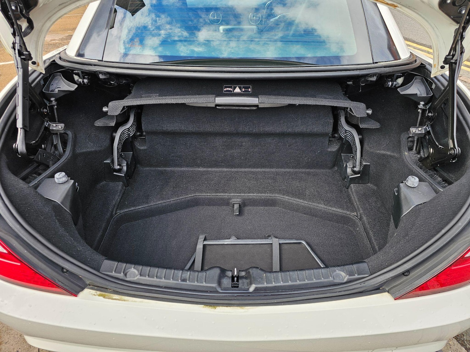 Used Mercedes-Benz SLK 2012 for sale - 76988423: Photo 15