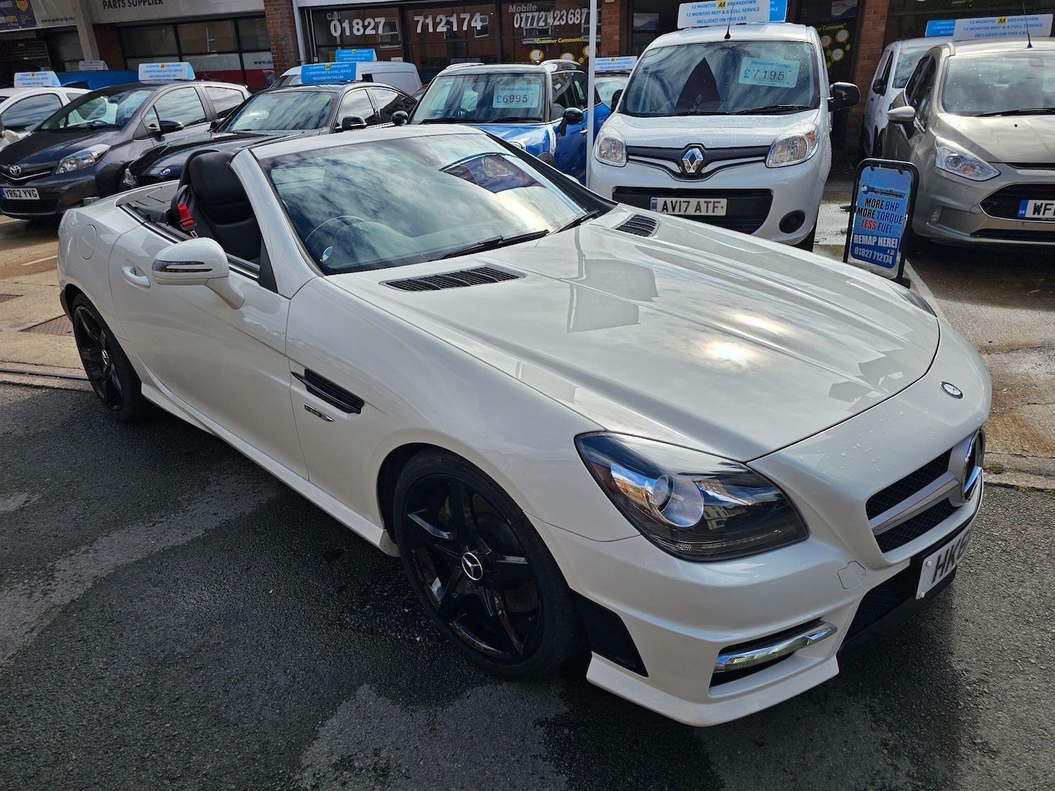Used Mercedes-Benz SLK 2012 for sale - 76988423: Photo 2