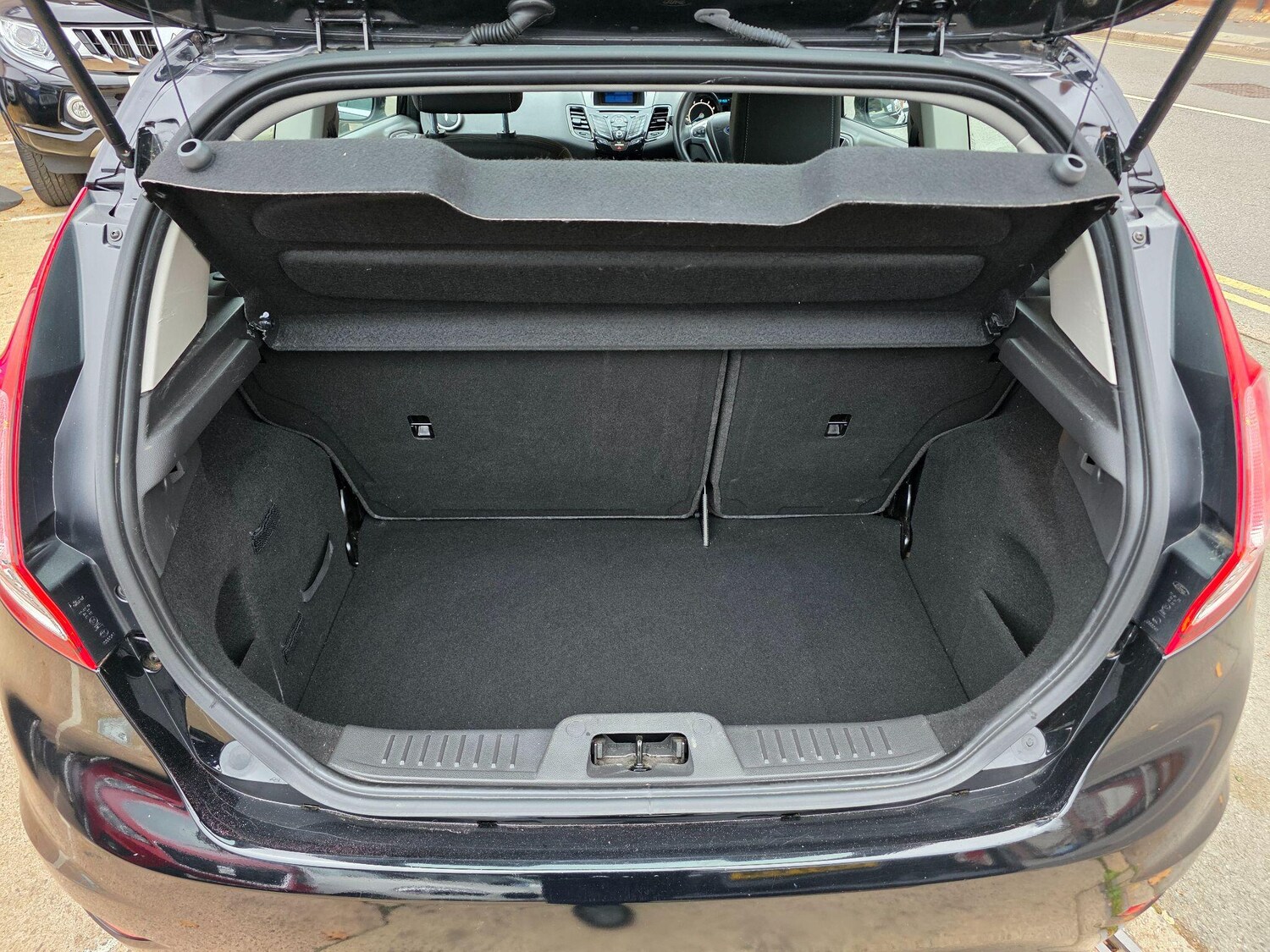 Used Ford Fiesta 2016 for sale - 76801184: Photo 13