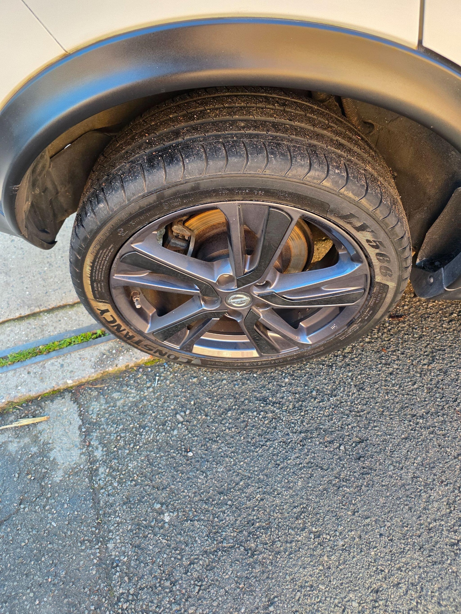 Used Nissan Juke 2015 for sale - 76620404: Photo 18